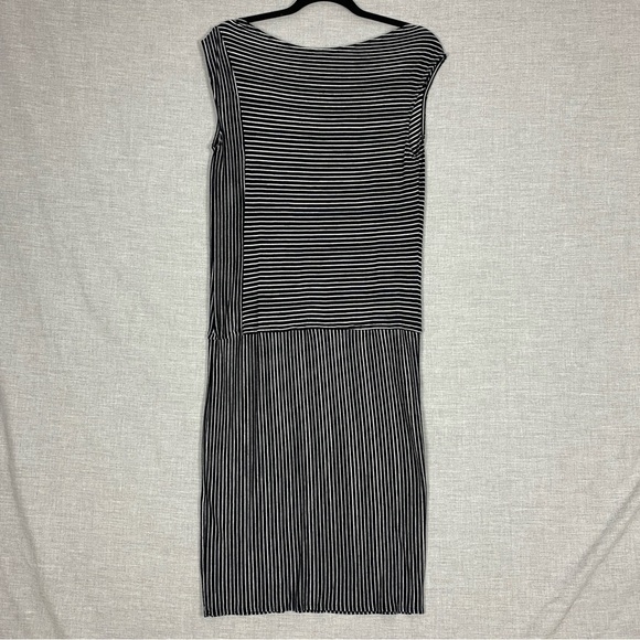 Derek Lam Dress Sz Medium Striped Drop Waist Cap Sleeves Midi Length - Picture 3 of 9